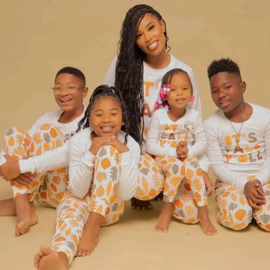 Briana Hampton with her children